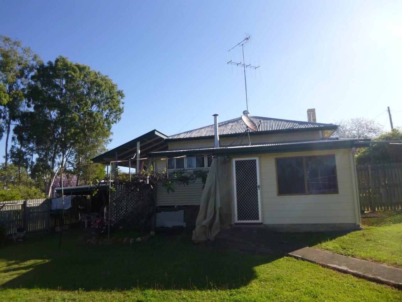 87 Moreton Street, Eidsvold QLD 4627, Image 1