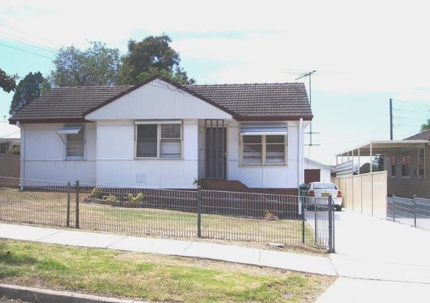 11 Hatfield Road, Canley Heights NSW 2166