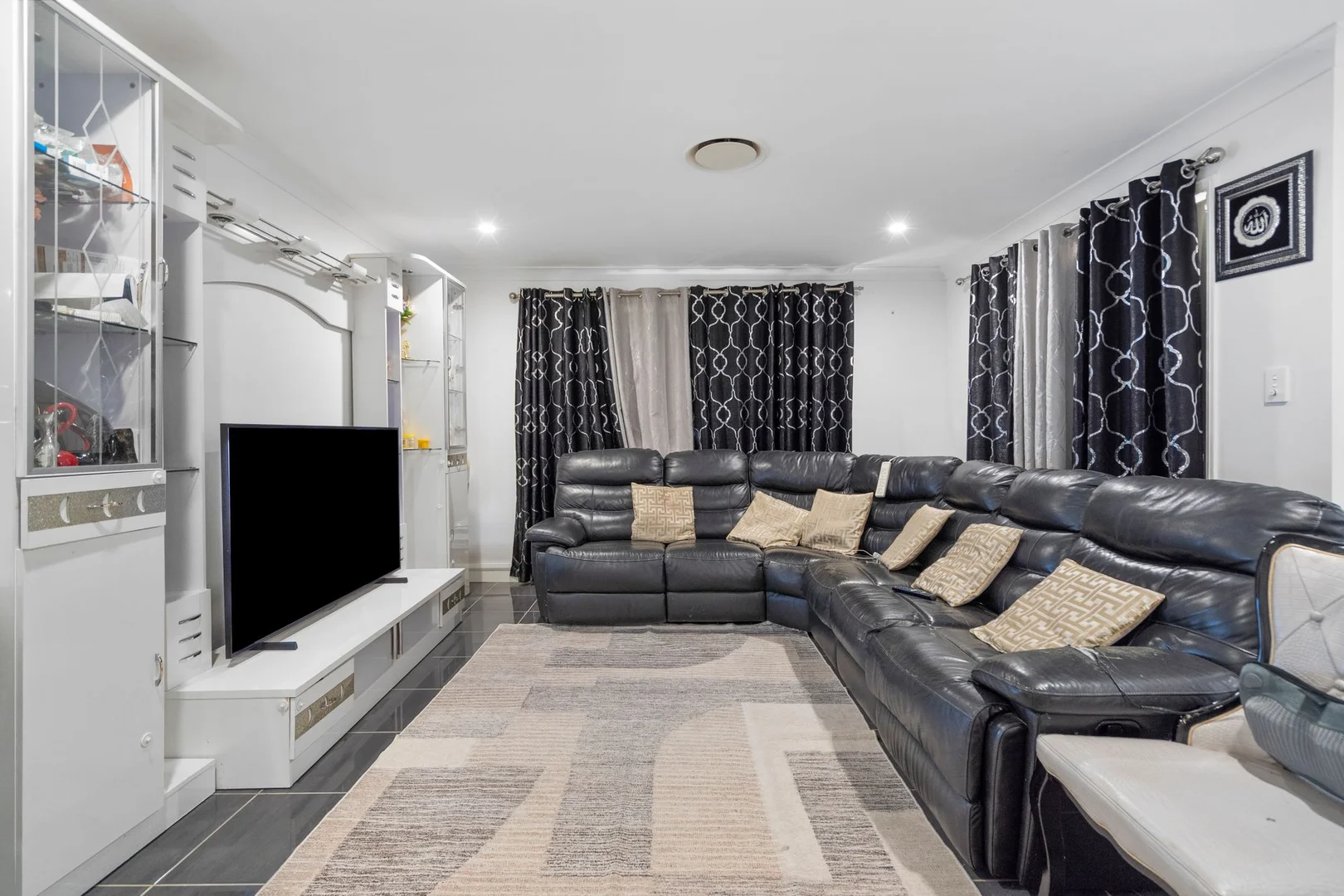 Additional image 4 of 42 Saint Marys Close, Doolandella QLD 4077