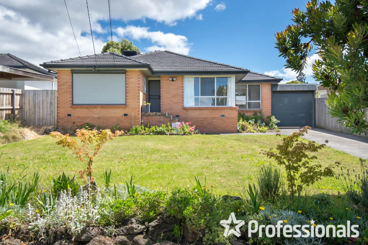 35 Yarran Grove, Bayswater VIC 3153