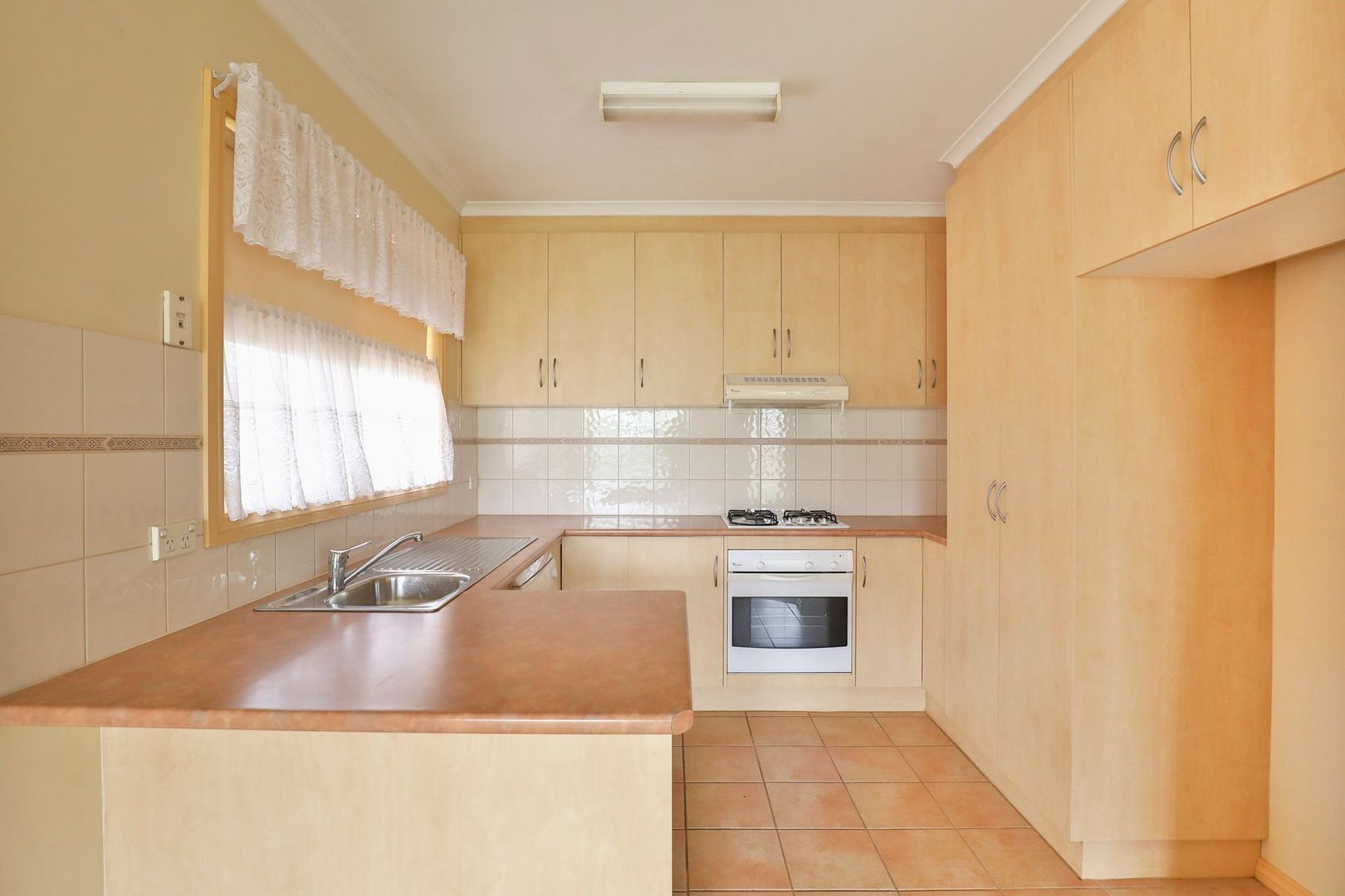 33 Hollywood Boulevard, Mildura VIC 3500, Image 2