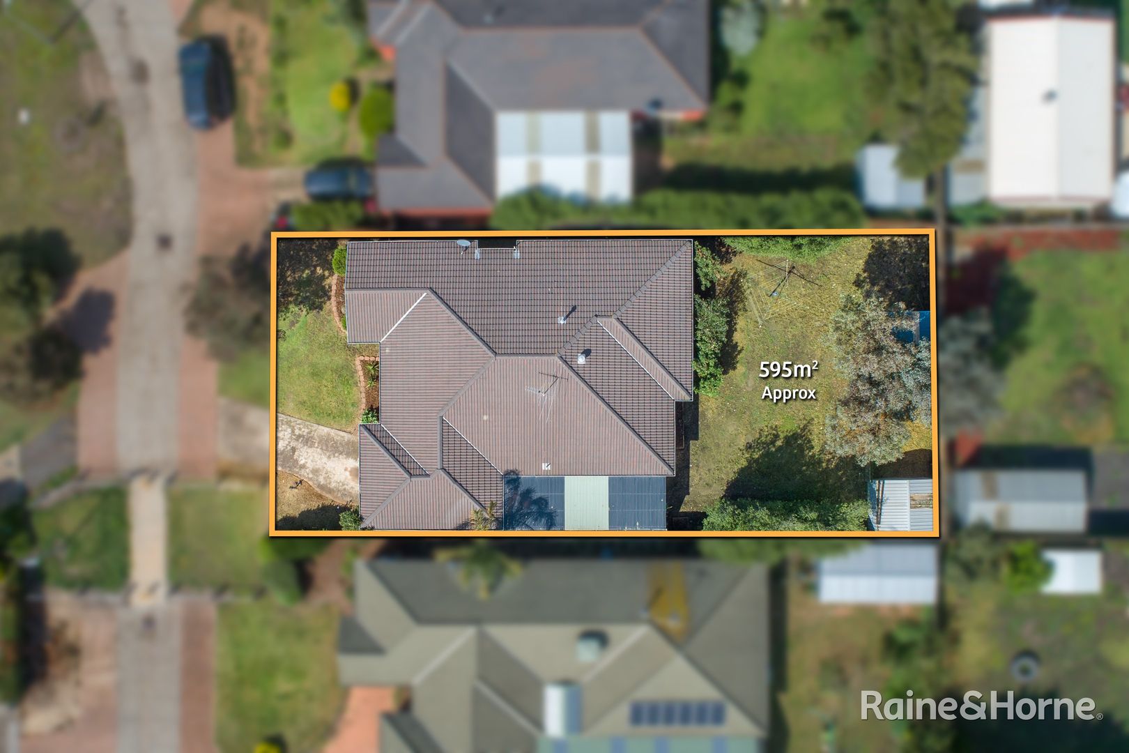 12 Magdalene Court, Sunbury VIC 3429, Image 2