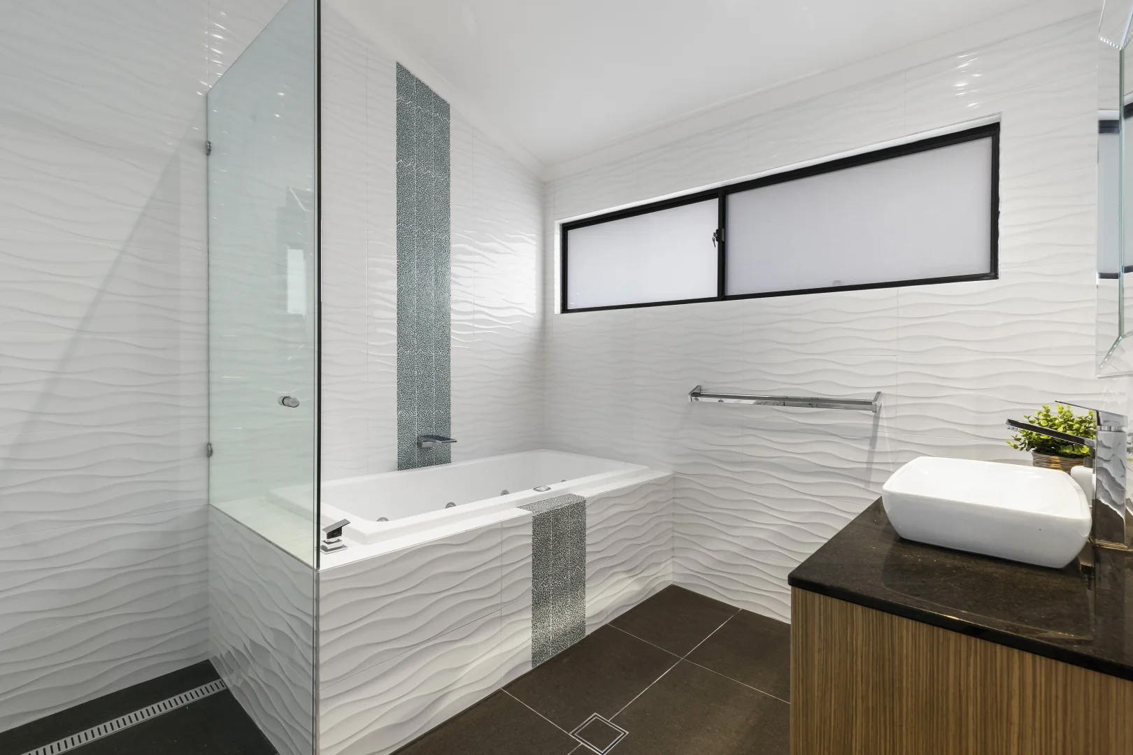 Additional image 13 of 12 Medland Court, Bundall QLD 4217