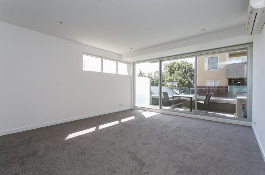 27/333 Coventry Street, South Melbourne VIC 3205, Image 2