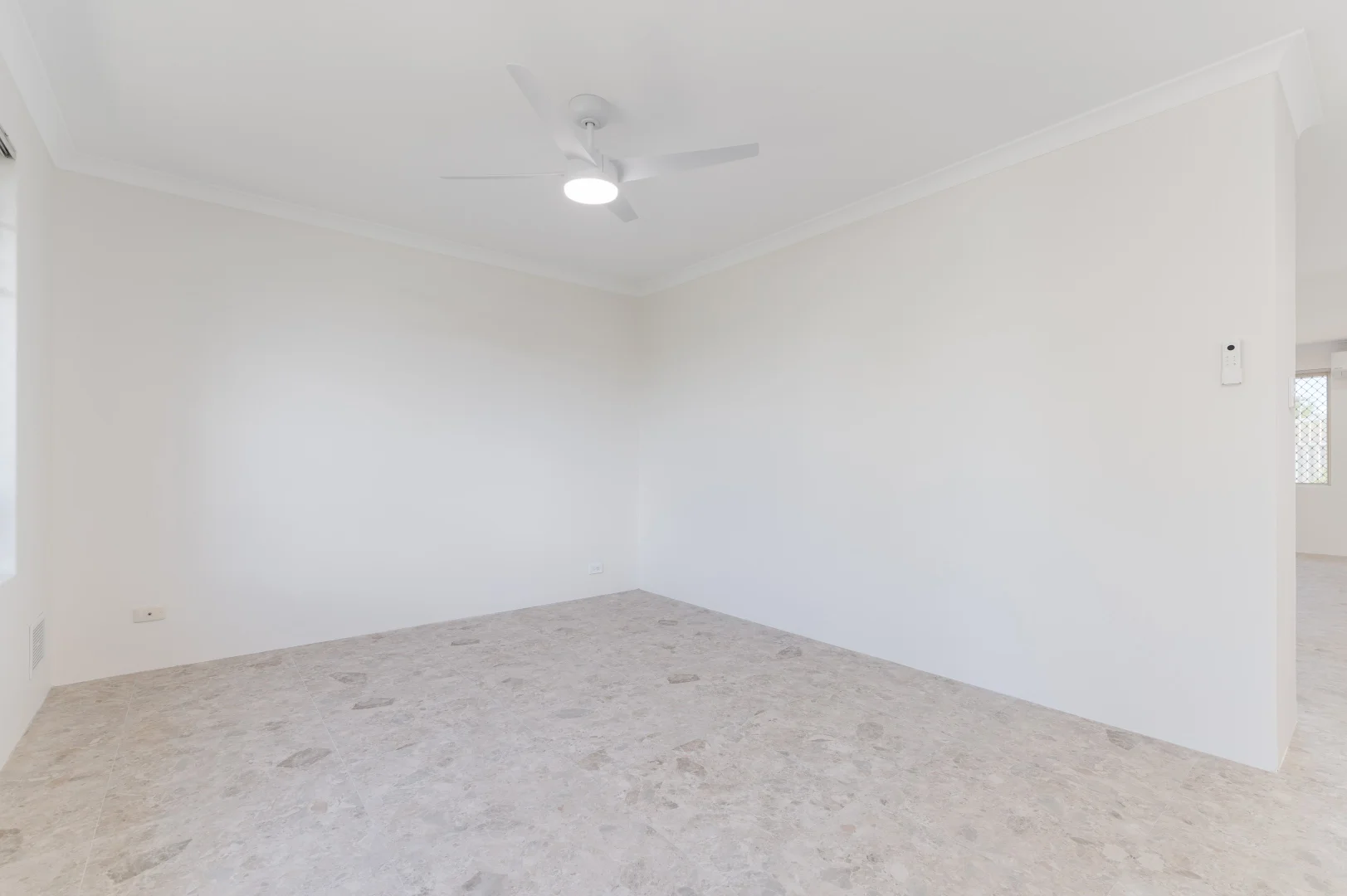 Additional image 5 of 27 Ellenbrae Place, Marangaroo WA 6064