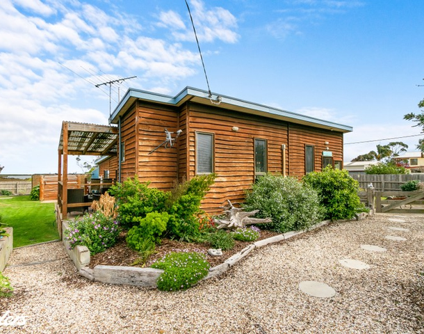 89 Mcloughlins Road, Mcloughlins Beach VIC 3874