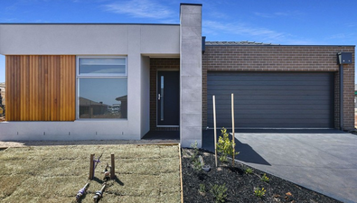 Picture of 58 Roehampton Drive, STRATHTULLOH VIC 3338