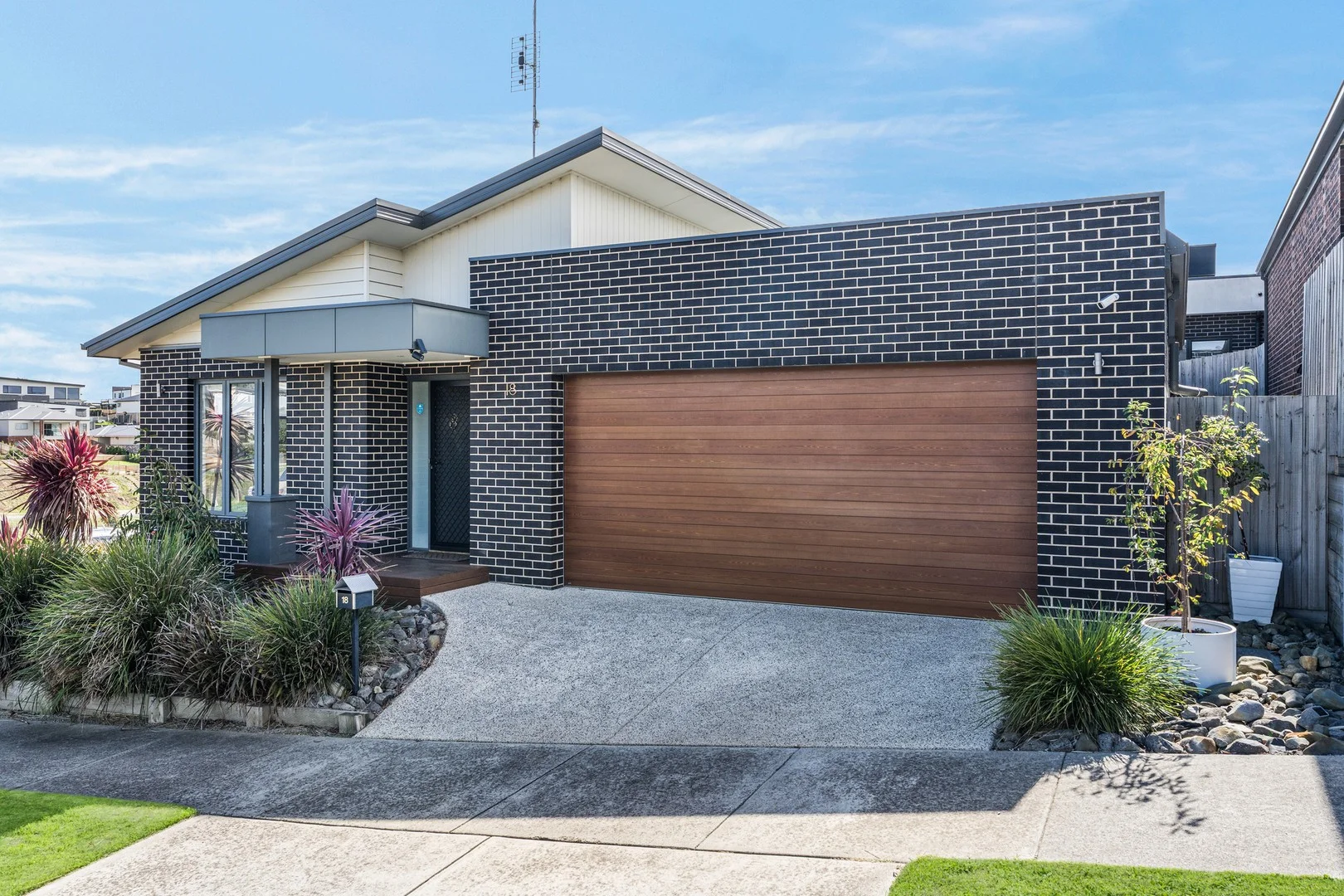 Primary image of 18 Landes Avenue, Highton VIC 3216