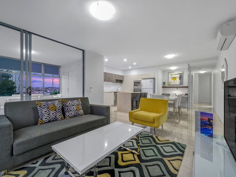 2 bedrooms Apartment / Unit / Flat in 703/48 O'Keefe Street WOOLLOONGABBA QLD, 4102