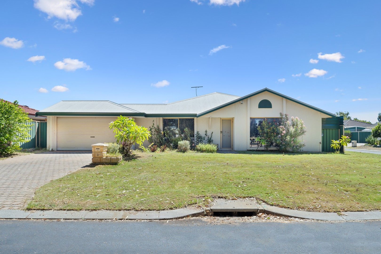 2 Bayonne Gardens, Port Kennedy WA 6172, Image 0