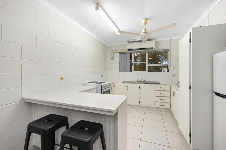 3/8 Piccadilly Street, Hyde Park QLD 4812, Image 1
