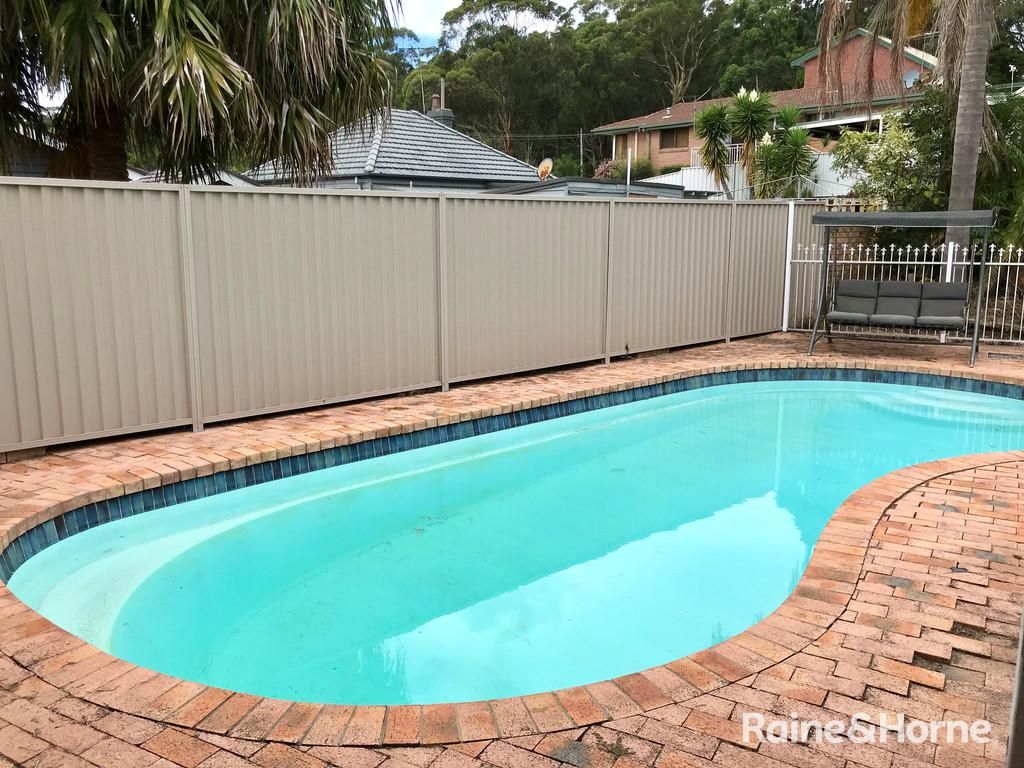 11 Maidstone Street, Helensburgh NSW 2508, Image 2