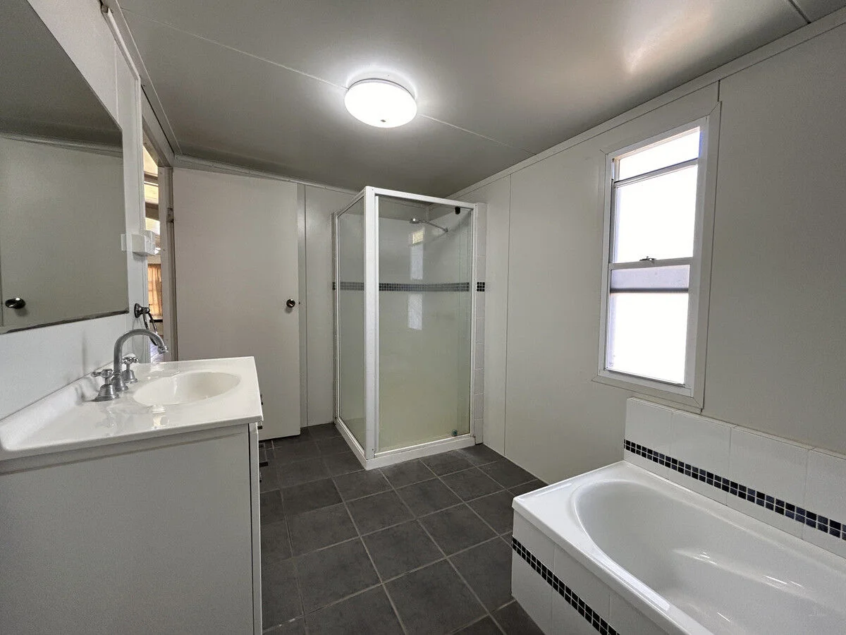 Additional image 3 of 32 Vindex Street, Winton QLD 4735