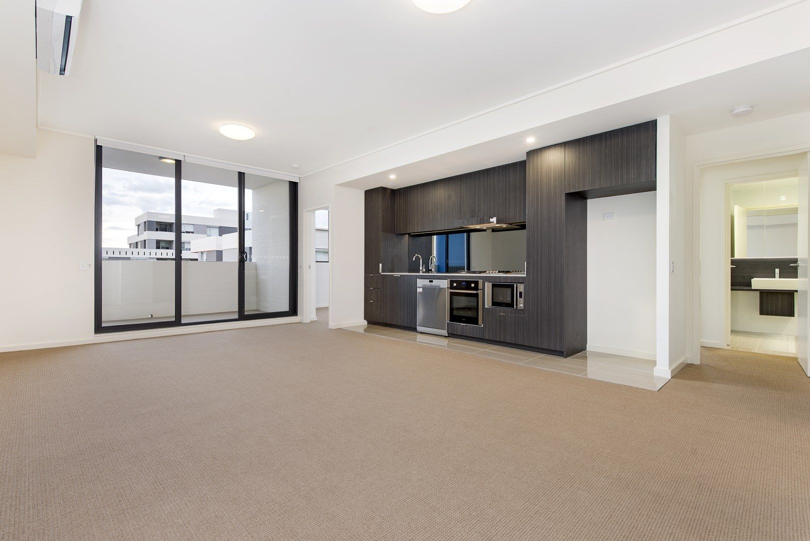 2 bedrooms Apartment / Unit / Flat in 421/7 Washington Avenue RIVERWOOD NSW, 2210