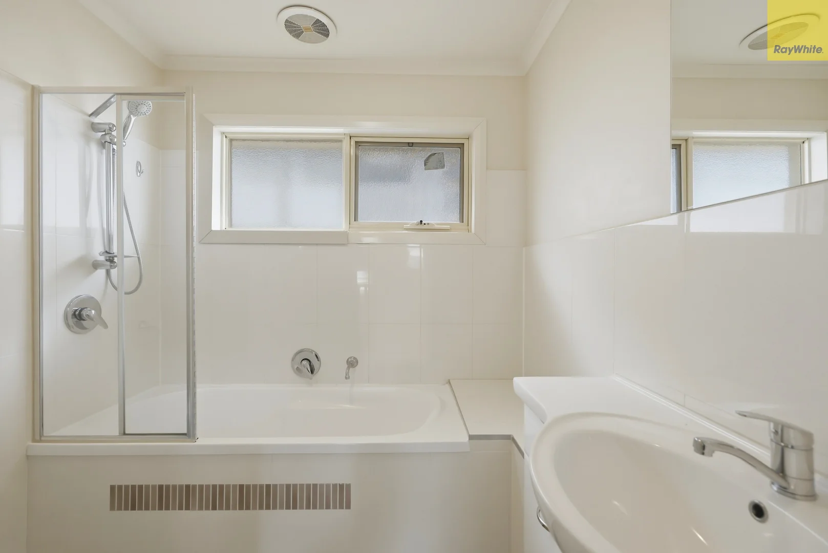 Additional image 8 of 2/6-8 Ross Street, Darley VIC 3340