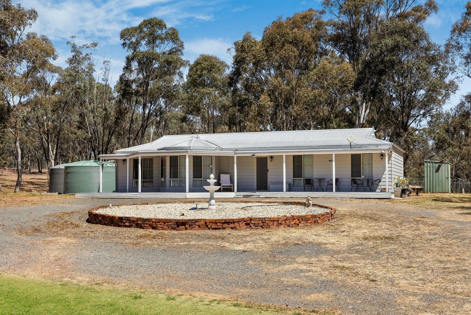 137 LoganWedderburn Road, Wedderburn VIC 3518 House for Sale 849,000