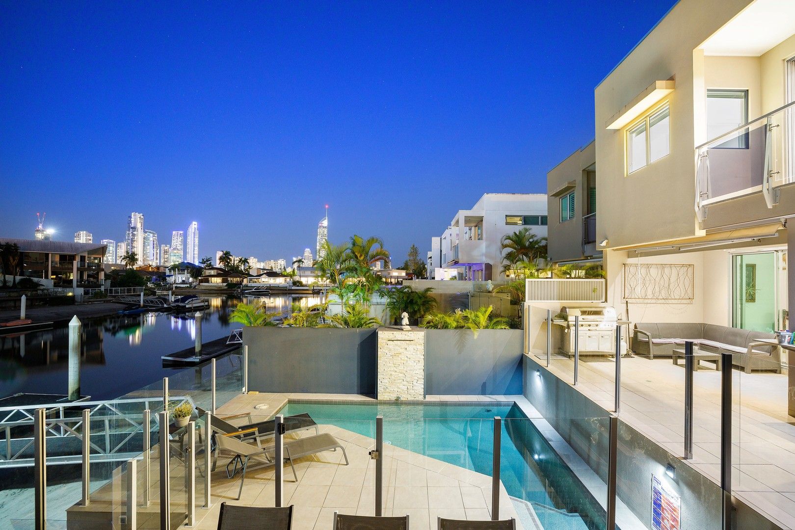 1/11 Vespa Crescent, Surfers Paradise QLD 4217, Image 0