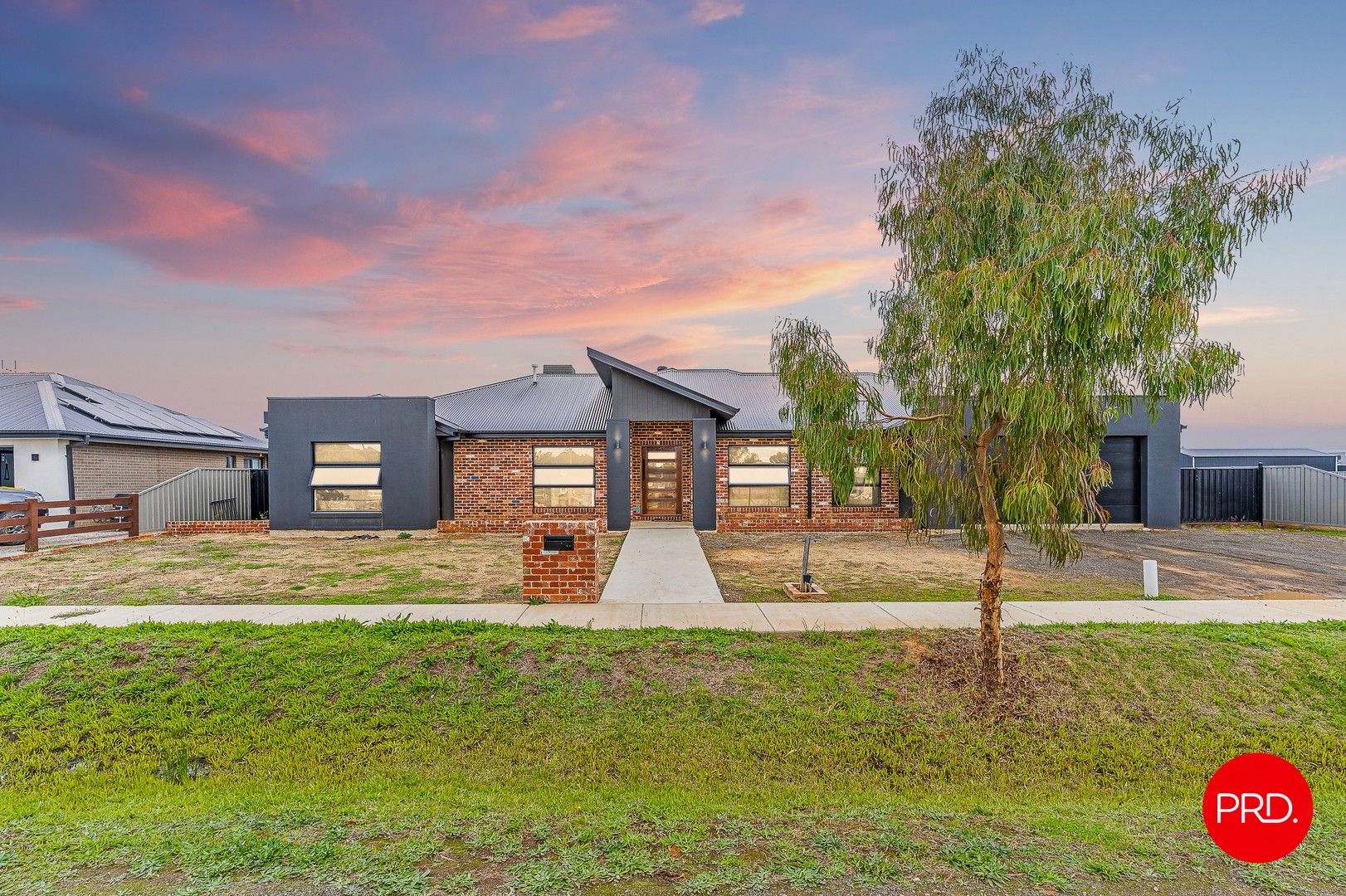 4 Wooleen Court, Huntly VIC 3551, Image 0