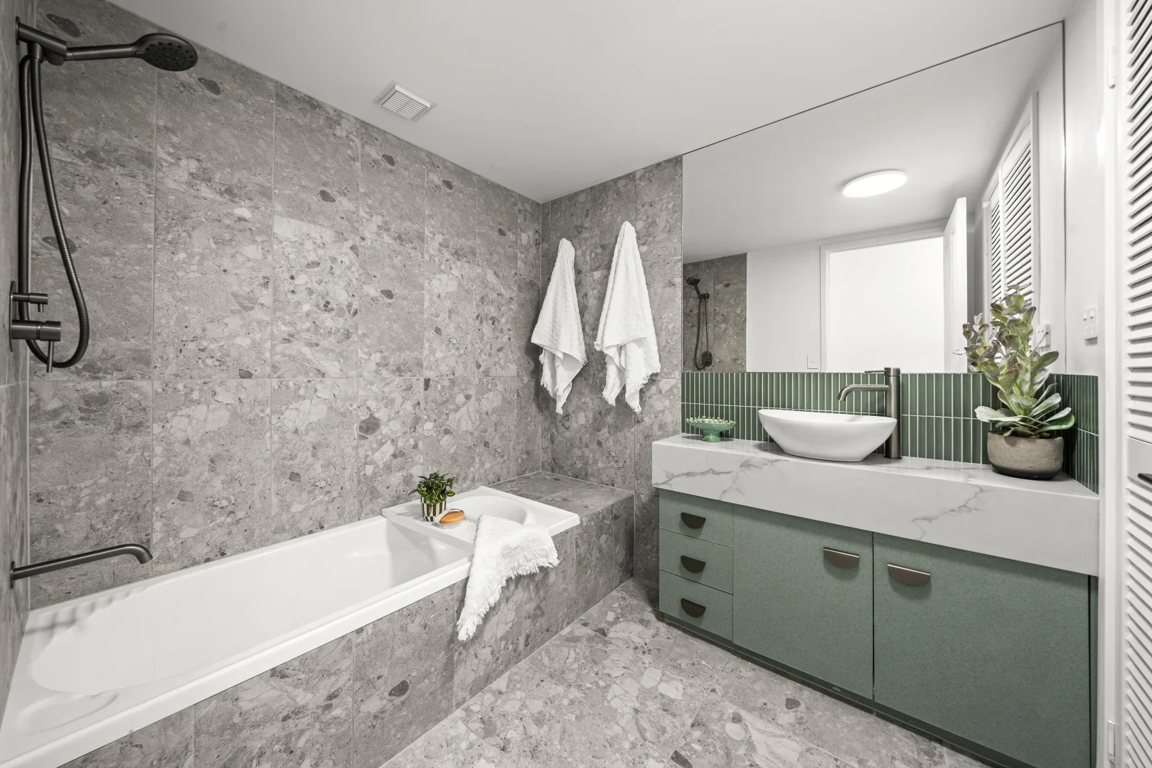 Additional image 13 of 8/150 Marine Parade, Southport QLD 4215