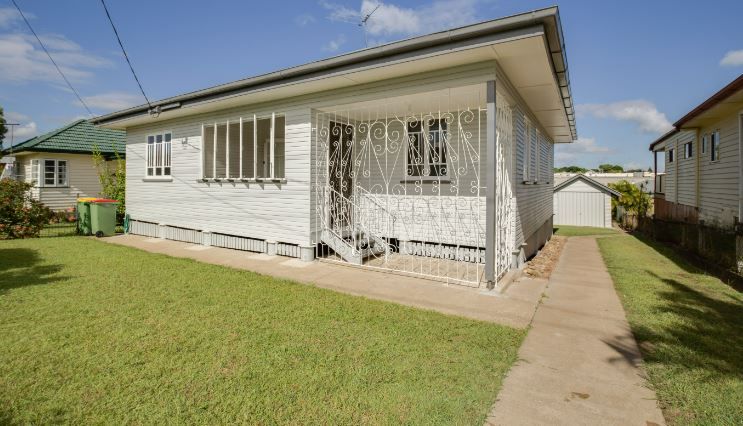 3 bedrooms House in 25 Pemberton Street BOOVAL QLD, 4304