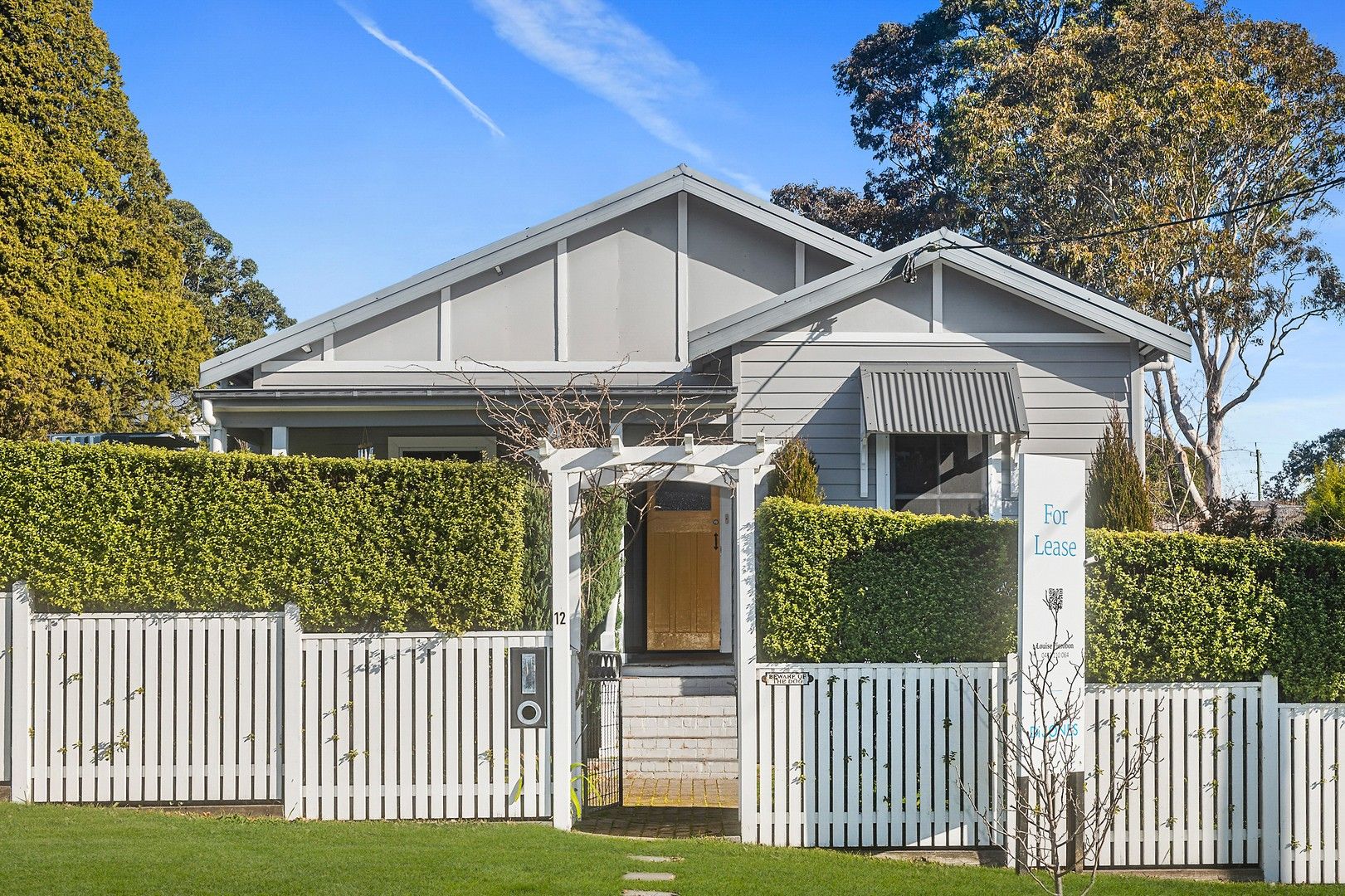 4 bedrooms House in 12 Bellevue Avenue MOSS VALE NSW, 2577