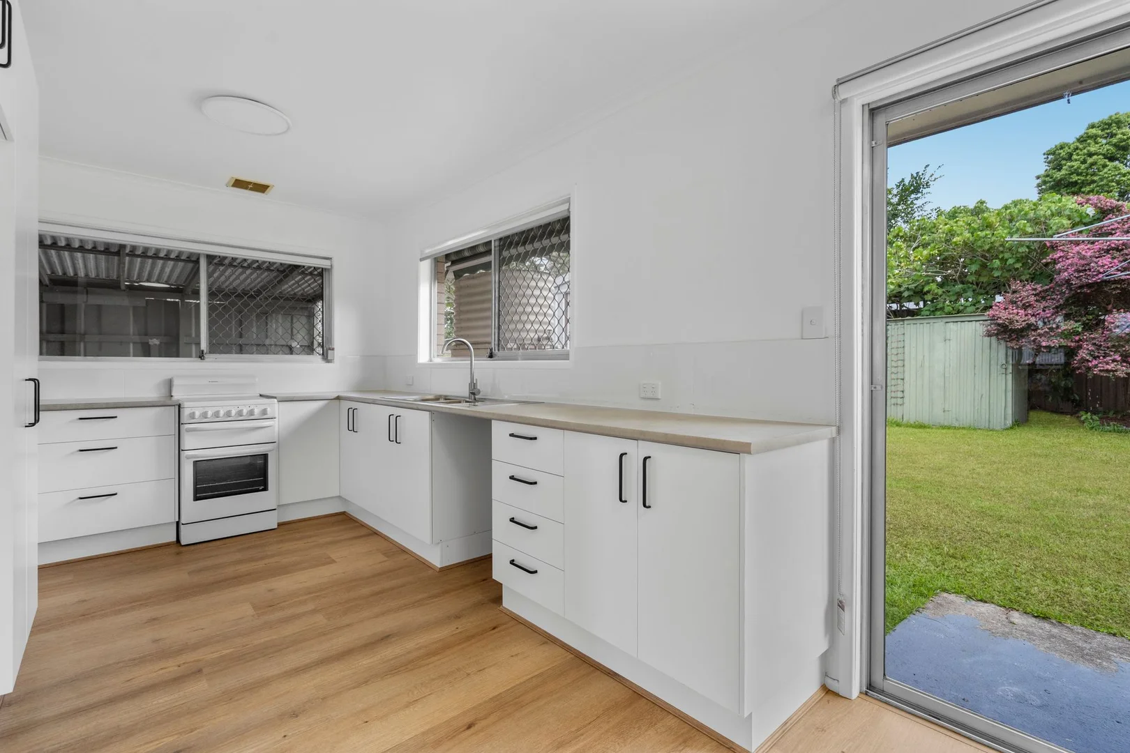 Additional image 7 of 4 Hudson Street, Slacks Creek QLD 4127