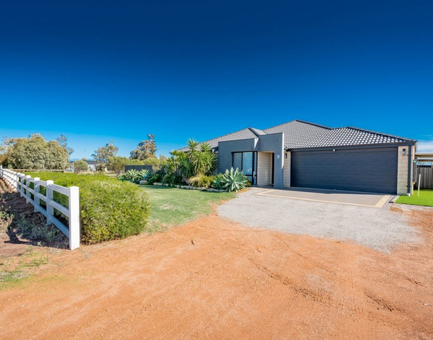 9 Ryland Terrace, Deepdale WA 6532