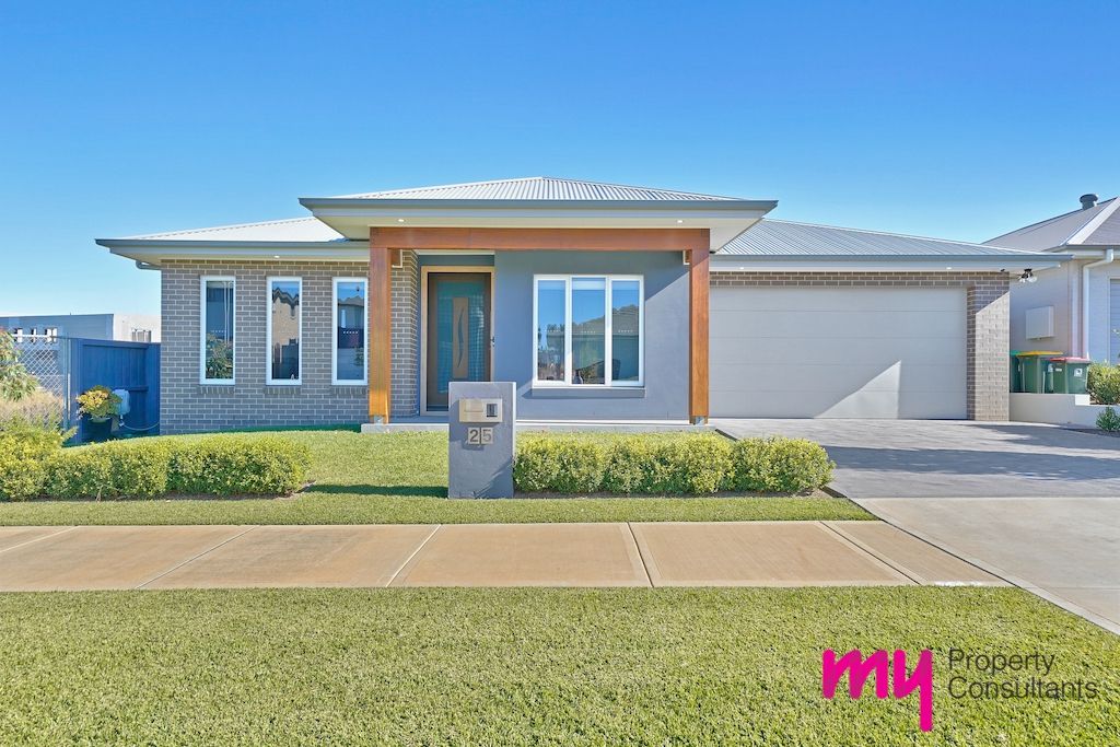 25 Kinloch Street, Gledswood Hills Property History & Address