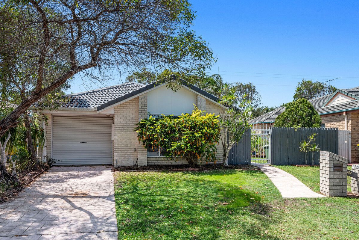 3 bedrooms House in 14 Tibouchina Place CURRIMUNDI QLD, 4551