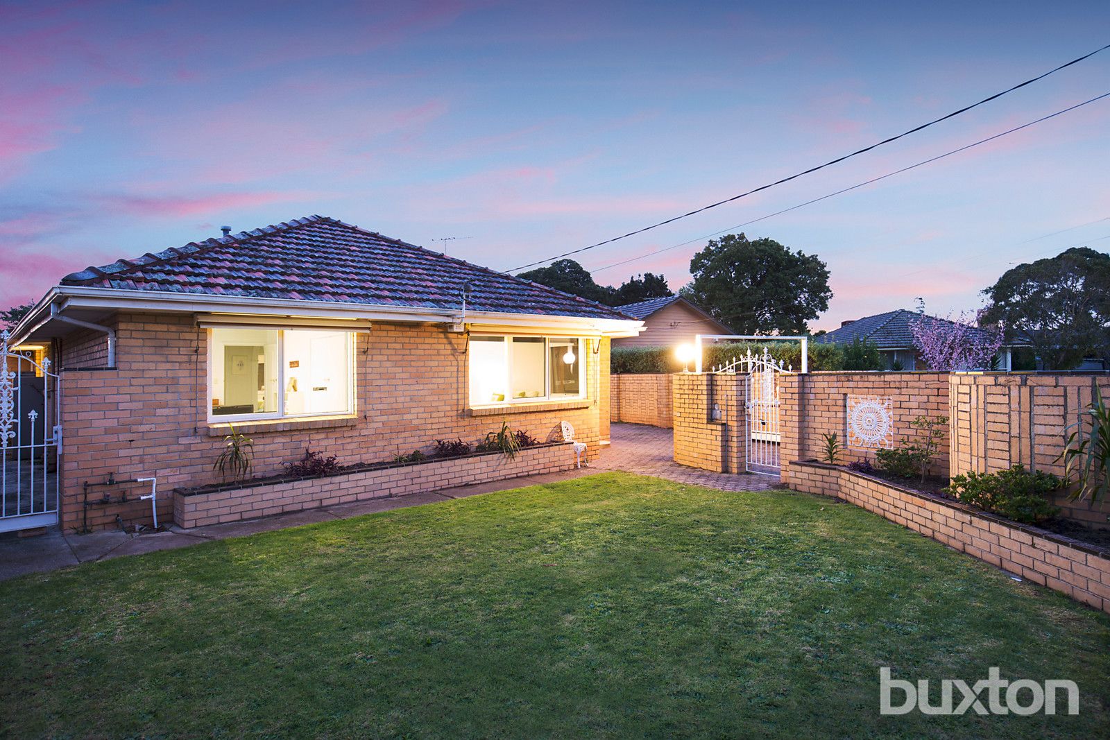 15 Millis Avenue, Bentleigh East VIC 3165, Image 0