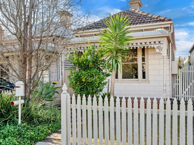 92 St Leonards Road, Ascot Vale VIC 3032