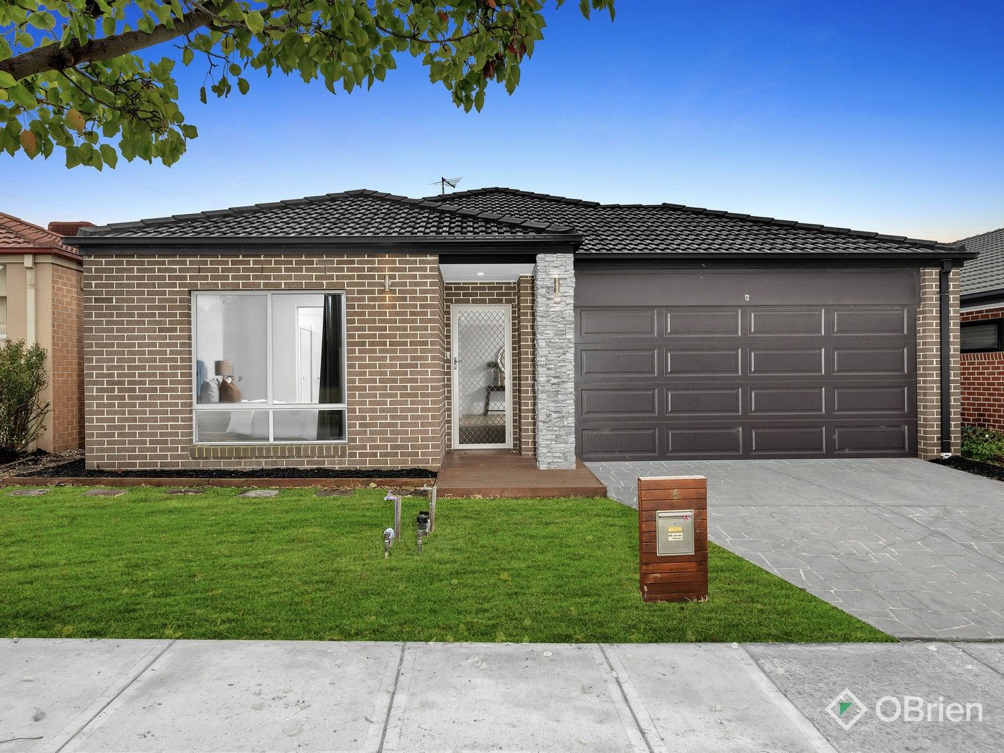 6 Merlin Drive, Cranbourne North VIC 3977, Image 0