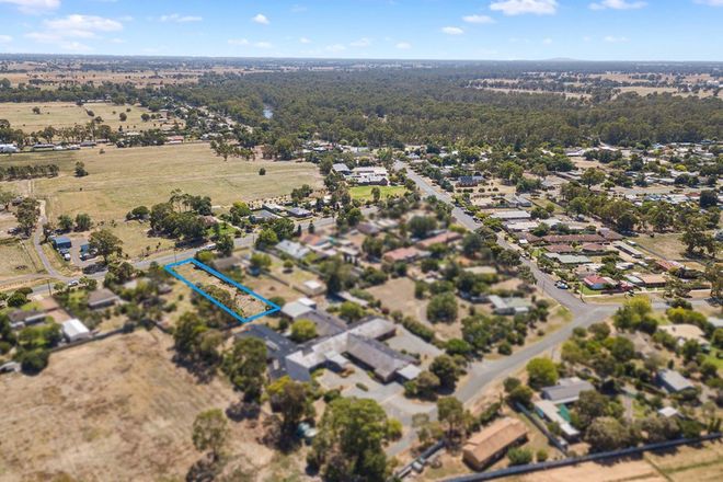 Picture of 17 Rushworth Road, MURCHISON VIC 3610