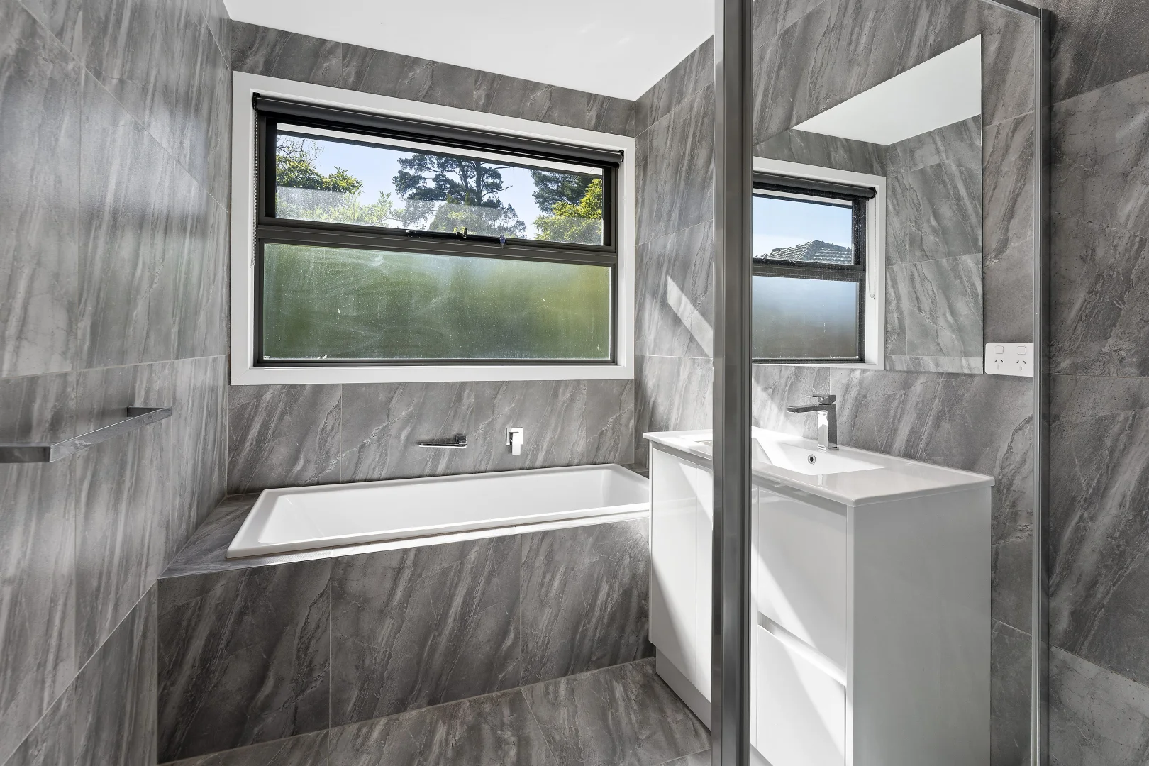 Additional image 9 of 2/4 Howard Avenue, Ringwood East VIC 3135