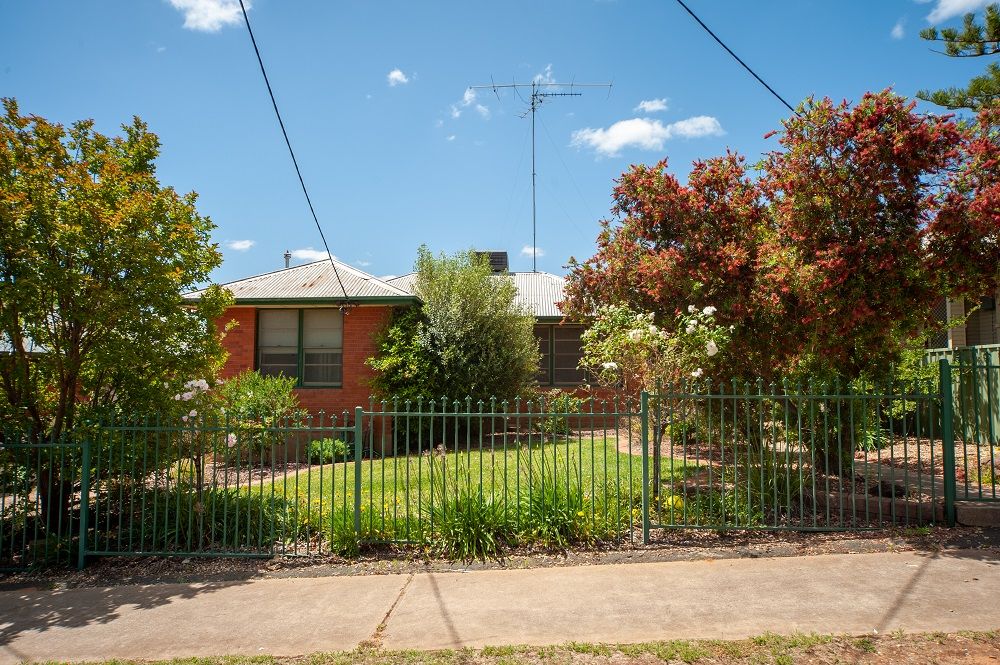 71 Audley Street, Narrandera NSW 2700, Image 0