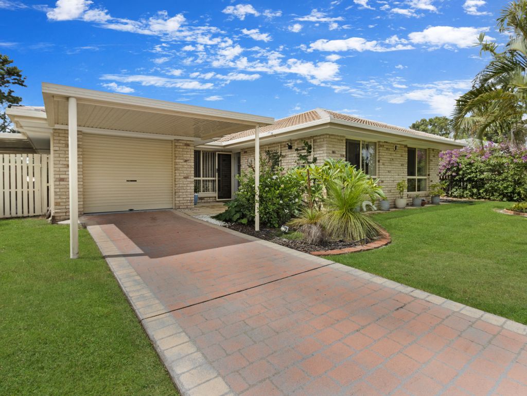 9 Tristania Crescent, Urangan QLD 4655, Image 0