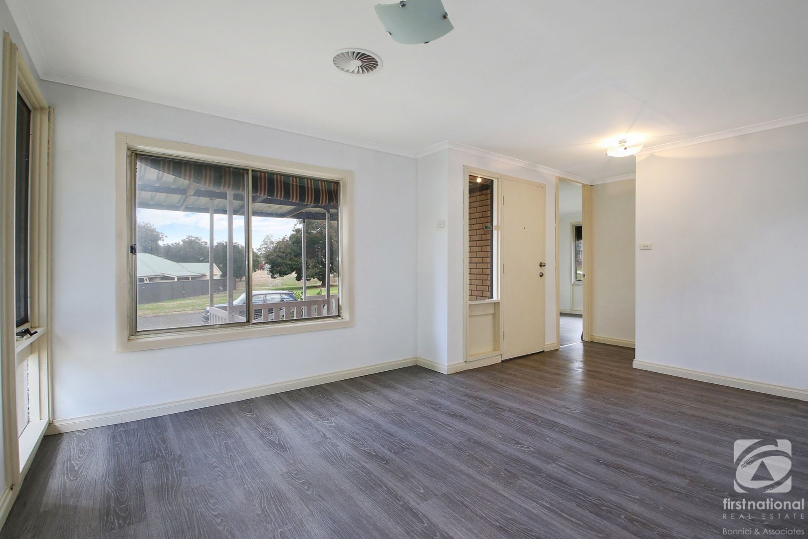 1 Hibiscus Crescent, West Albury NSW 2640, Image 2