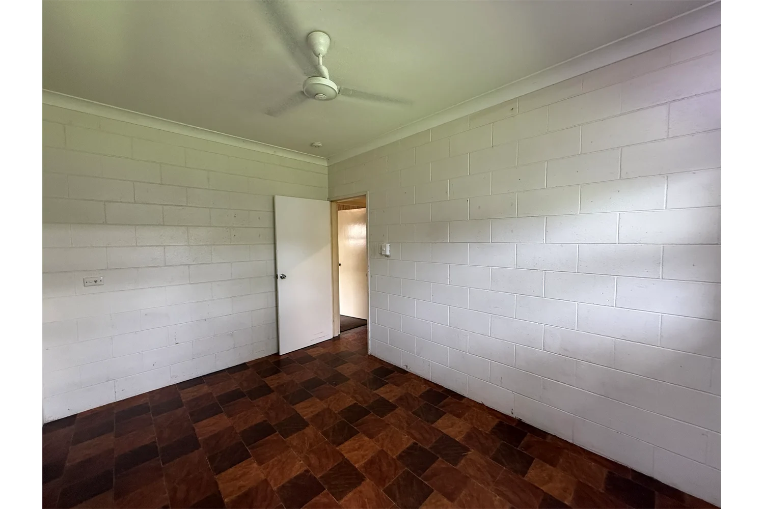 Additional image 11 of Edmonton QLD 4869