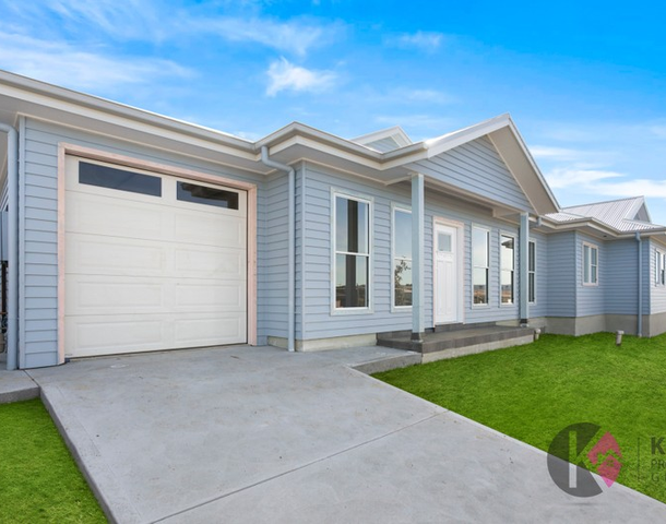 13 Brooklands Circuit, Goulburn NSW 2580