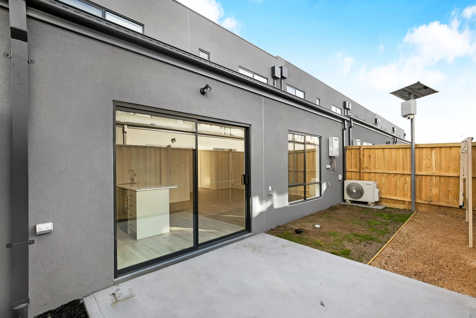 Additional image 12 of 11 Picture St, Mambourin VIC 3024