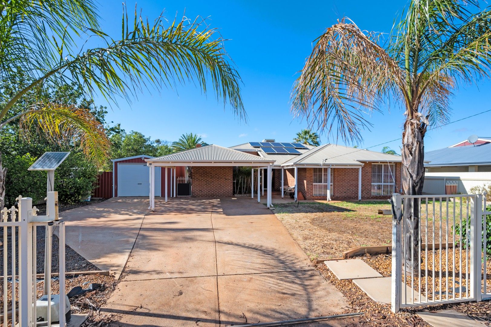 17 De Bernales Street, Hannans WA 6430, Image 1