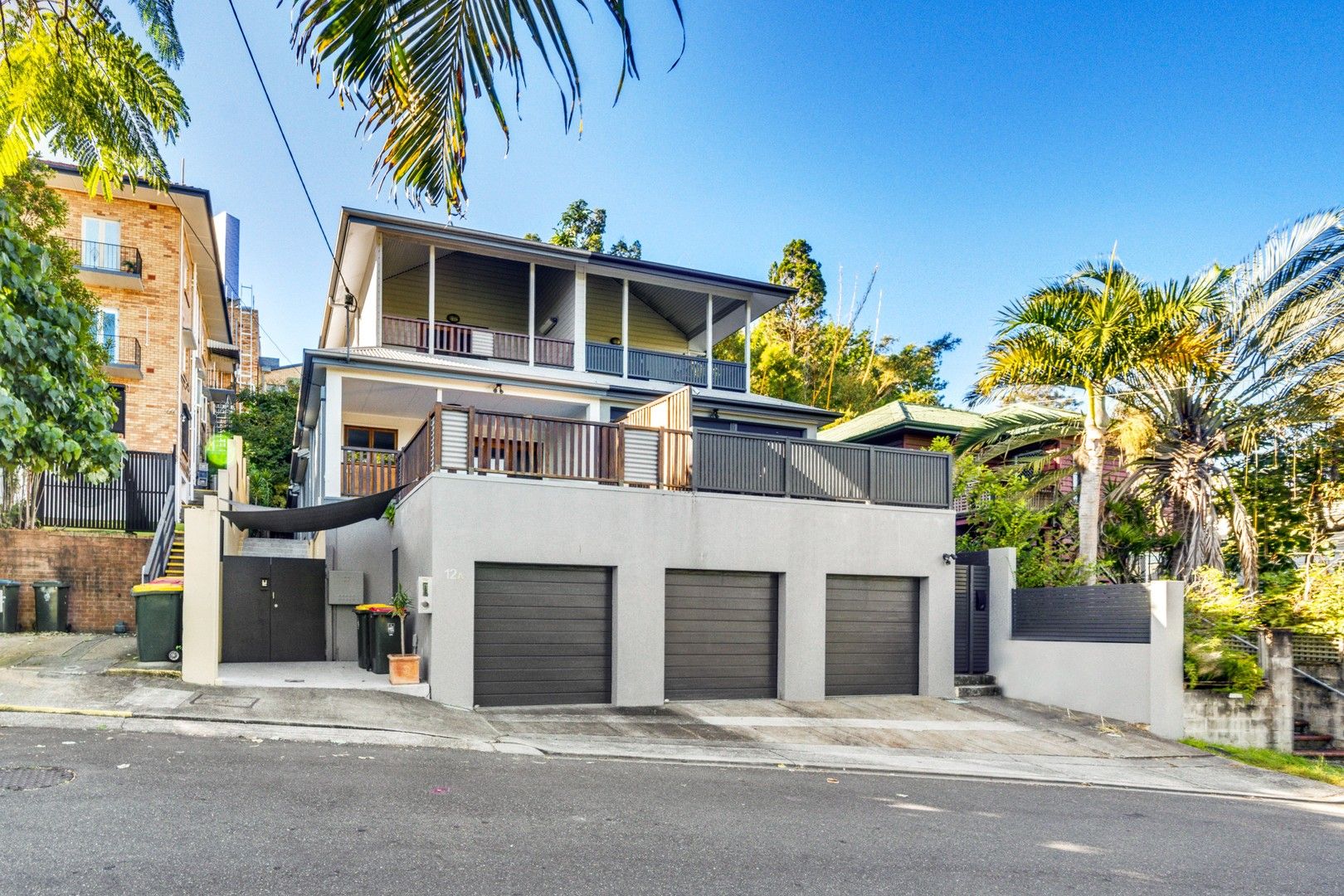 3 bedrooms Townhouse in 12A Zig Zag Street RED HILL QLD, 4059