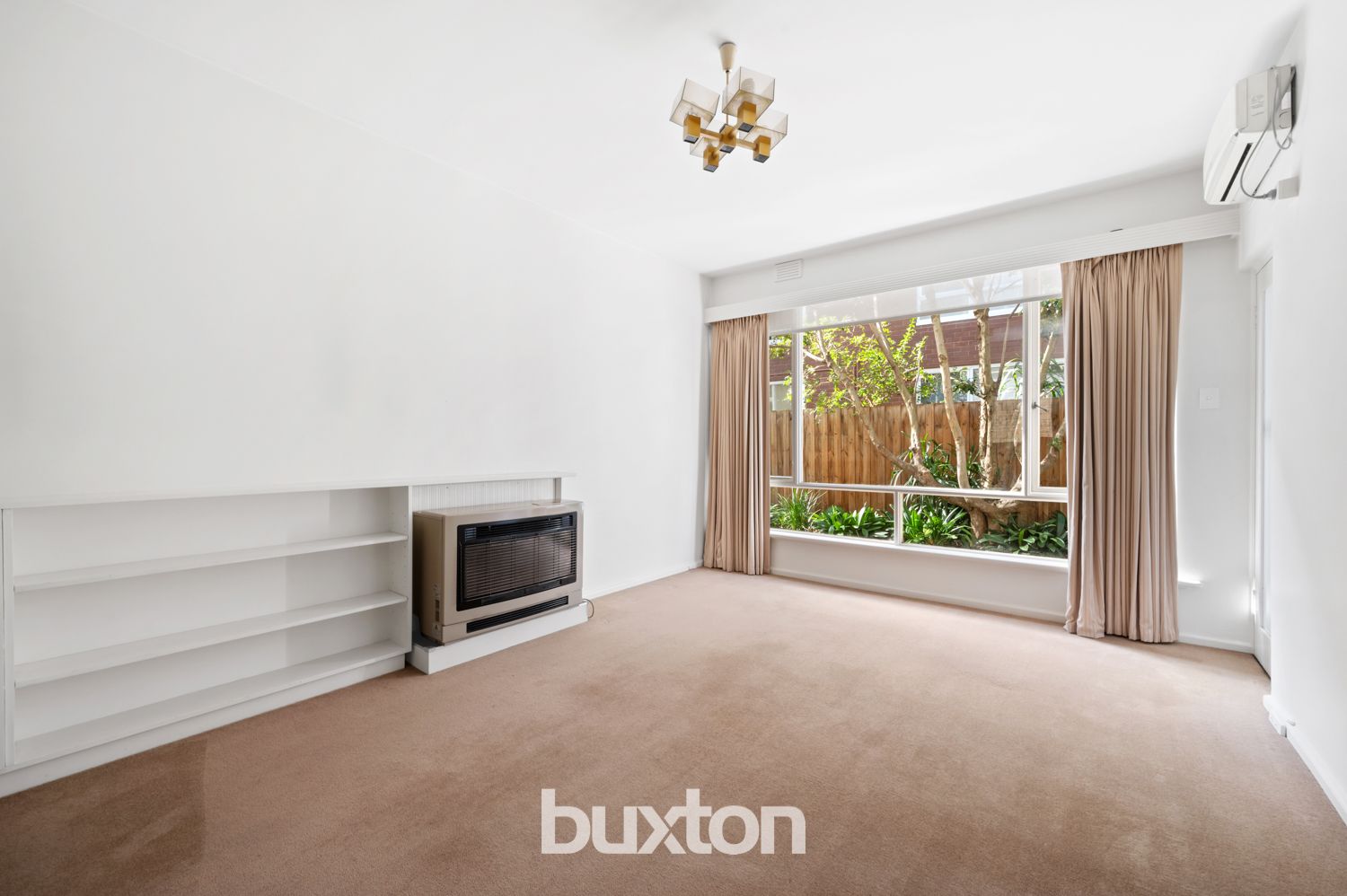 2 bedrooms Apartment / Unit / Flat in 1/54 Scott Street ELWOOD VIC, 3184
