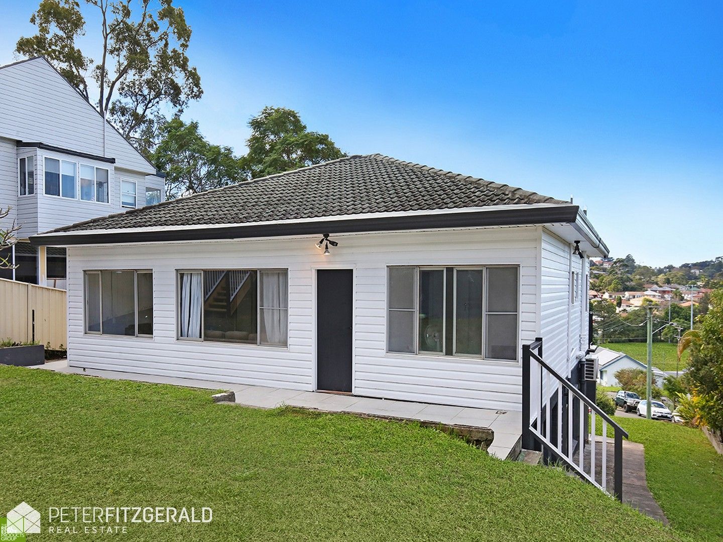 32 Bellevue Road, Figtree NSW 2525, Image 0