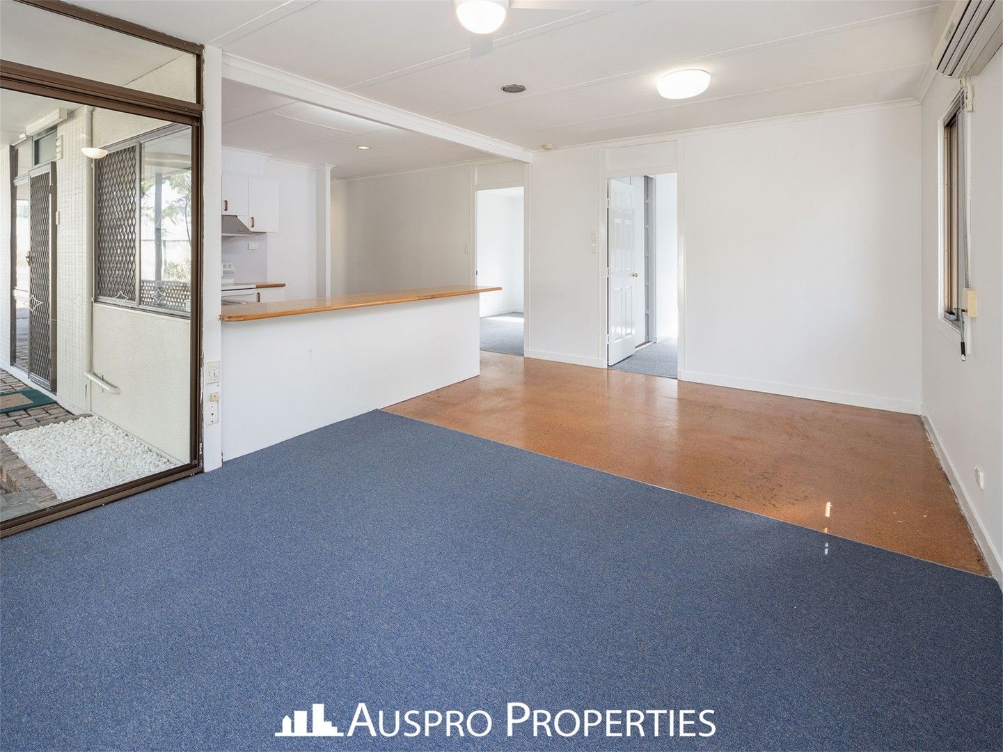 3 bedrooms House in 1 Winnetts Road DAISY HILL QLD, 4127