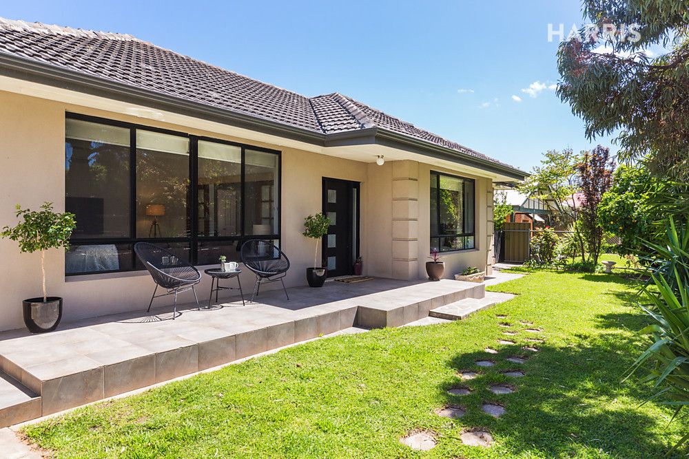 22 Oakfield Avenue, Clarence Park SA 5034, Image 0