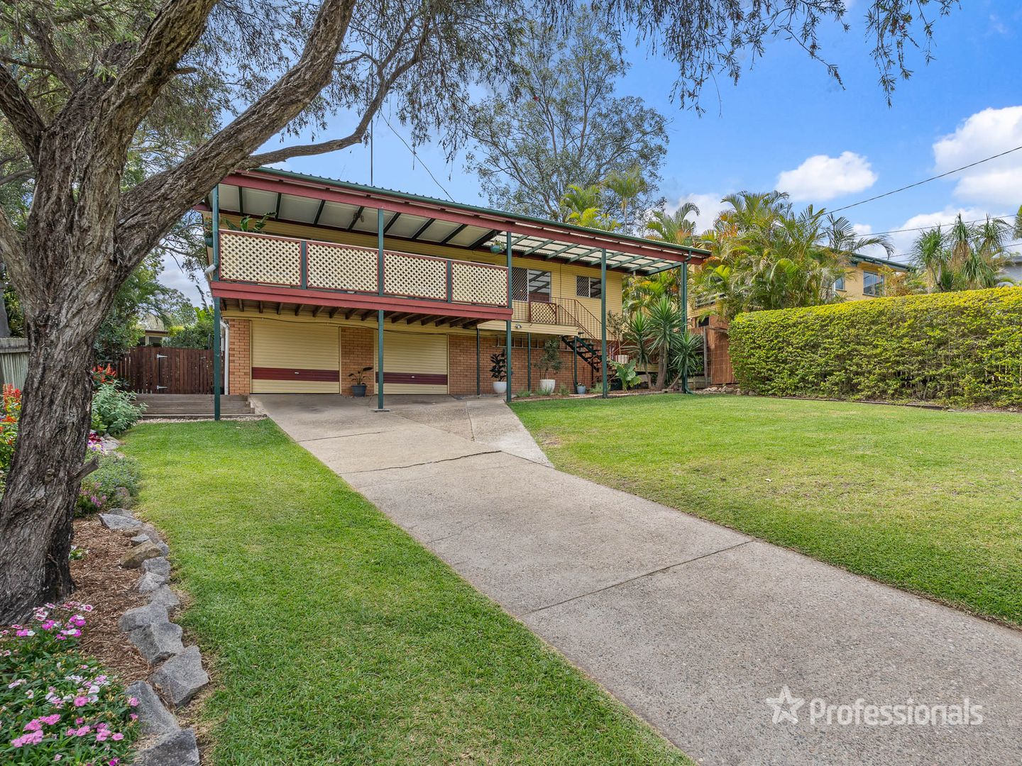 16 Bolong Crescent, Ferny Hills QLD 4055, Image 1