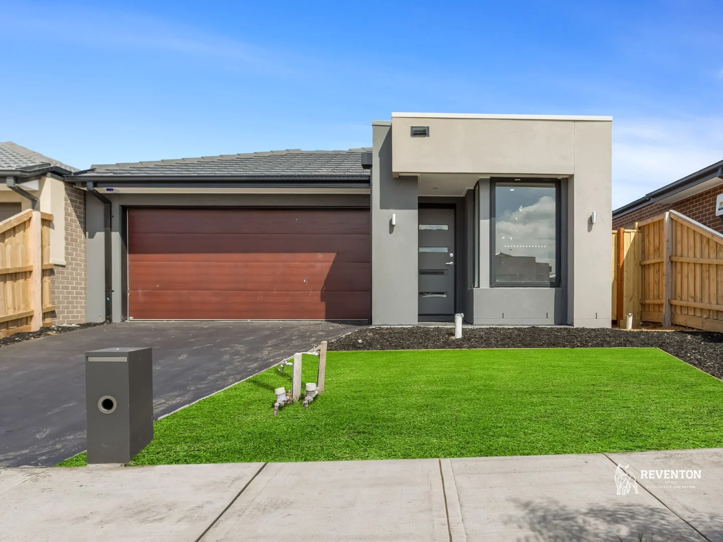 Primary image of 39 Foreshores Dr, Donnybrook VIC 3064