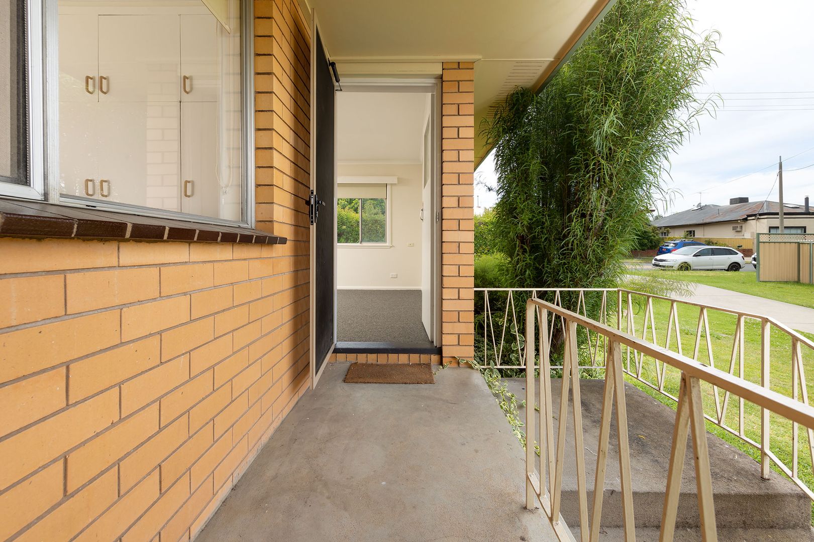 1/121 - 123 Gralen Street, Wodonga VIC 3690, Image 1