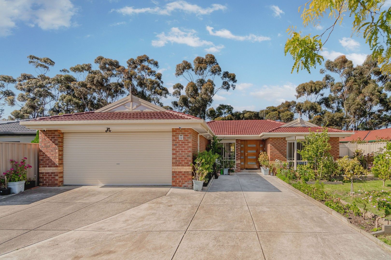 Sold 7 Bonney Place, Roxburgh Park VIC 3064 on 30 Jan 2023 2018281346